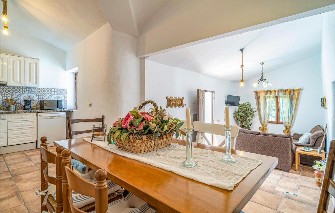 Gorgeous Home In Cajiz With Wifi Cajís Екстериор снимка