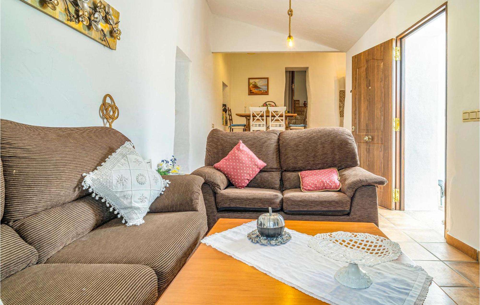 Gorgeous Home In Cajiz With Wifi Cajís Екстериор снимка